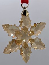 Swarovski 2024 Annual Festive Gold Little Snowflake Ornament 5674384 New in Box picture