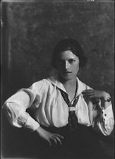Photo:Brethman,Alla,Miss,portrait photographs,women,Arnold Genthe,1917 picture