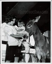 1963 Press Photo Mrs. Donald Berggren and daughter Diana with donkey and goat picture
