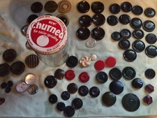 Vintage SKIPPY PEANUT BUTTER GLASS JAR with Mixed Lot of 80+ OLD BUTTONS picture