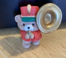 1991 Hallmark Merry Miniature Teddy Bear Tuba 1st of Music Maker Series QFM1779 picture