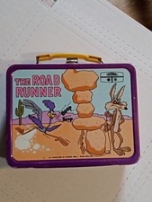 Vintage The Road Runner Metal Lunchbox + Thermos Lunchbox C8.5 Thermos C5 picture