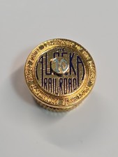 The Alaska Railroad 10 Year Employee Service Award Lapel Pin Mt McKinley Route picture