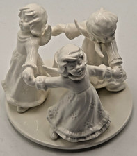 Vintage Goebel HE52 White Porcelain 3 Angel Candle Holder West Germany Christmas picture