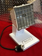 TELE-LITE 500w Portable Quartz Scene / Flood Light picture