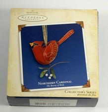 Hallmark 2005 Northern Cardinal Beauty of Birds Ornament QX2135 Open Box New picture