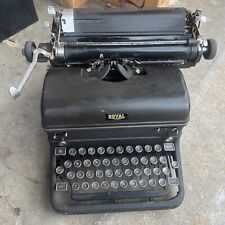 Antique vtg 1940s ROYAL Typewriter MAGIC MARGIN Touch Control Black  picture