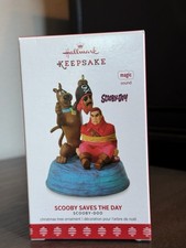 HALLMARK 2017 SCOOBY SAVES THE DAY SCOOBY SCOOBY-DOO CARTOON ORNAMENT picture
