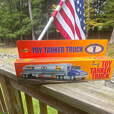 Vintage 1994 Sunoco Toy Tanker Truck - New In Box (Series 1) picture