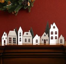 Wooden Christmas Village Houses Set for Christmas Home Decoration picture