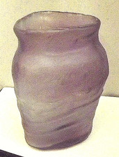 VINTAGE CONSOLIDATED GLASS CATALONIAN PURPLE RIPPLE BLOWN TRIANGLE VASE 1930s picture