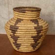 Handwoven Pakistani Coiled Basket – Marked “PAK” – 6.5