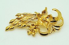 P001 Vintage Gold Tone fashion jewelry Brooch Flower metal Floral Bouquet style picture