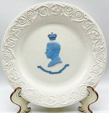 1937 WEDGWOOD EDWARD VIII QUEENS WARE CORONATION PLATE picture