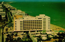 Vintage Unposted Postcard Biltmore Terrace Miami Beach, Florida picture