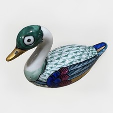 Italian Handmade Duck Manifattura Artistica Le Porcellane Fishnet Figurine Italy picture