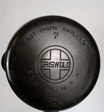 Vintage Griswold No. 7 Cast Iron Skillet Large Block Logo Erie PA 701 Antique picture