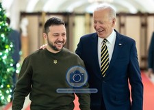 PRESIDENT JOE BIDEN AND VOLODYMYR ZELENSKYY LAUGHING 2022 5X7 PHOTO picture
