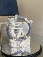 Lladro 1438 Full Moon Woman Girl Retired 1988 Porcelain Figurine Spain MINT Rare picture