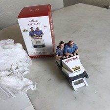 Hallmark Keepsake National Lampoon’s Vacation Along For The Ride Ornament picture