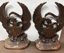 VINTAGE CAST IRON PATRIOTIC AMERICAN WAR EAGLE E PLURIBUS UNUM SHIELD BOOKENDS picture