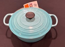 Le Creuset Signature Cast Iron 5.5 Qt Dutch Oven Caribbean 5 1/2 Quart #26 NWOT picture