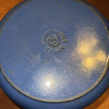 Le Cruiset Cuisine Royal 22 Pot With Lid picture