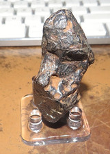 96 gm . CANYON DIABLO IRON METEORITE MUSEUM GD ARIZONA .21 LBS JAL stand picture