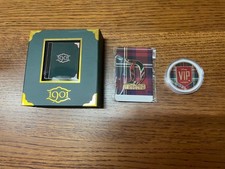 DisneyLand 1901 Club & VIP Pin Set and Coin - Brand New picture