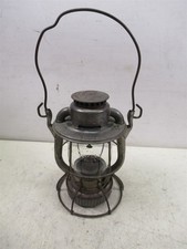 Dietz Vesta Cold Blast Kerosene Railroad Lantern