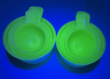RARE Set 4 Vintage Jeannette Jadite Uranium Glow Measuring Cups Excellent picture