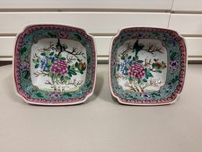 VTG Set Of 2 Hand Painted Macau Porcelain Bowls  Famille Rose picture