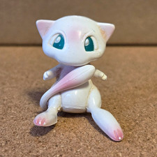 Vintage TOMY Pokemon Mew Figure Nintendo C.G.T.S.J. Made in China picture