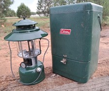 Vintage Coleman Lantern With Metal Case 1973 Awesome Condition See Photos picture