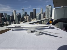 DEFECTIVE No Card NG 1:400 Lufthansa D-ABYT Retro Livery Boeing 747-8i picture