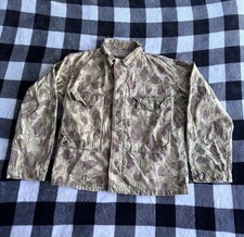 Rare WW2 U.S. Marine Raiders (HBT) Frogskin/Duck camo utility P-44 jacket 36R picture