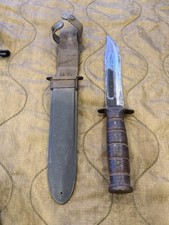 WW2 era US Navy KA-BAR Mk 2 Knife w Sheath - WWII Mark 2 USN - Guard Marked picture