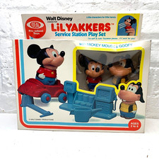 Vintage 1979 Disney Lil Yakkers Service Station Playset Mickey Goofy NEW SEALED picture
