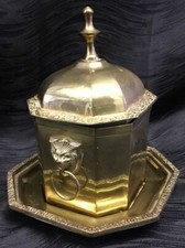 Atq Vtg Brass Hinged Lidded Box with Matching Tray Lion Head Ring Handles Rare picture
