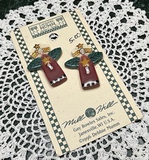 Vintage 1996 DEBBIE MUMM Ceramic Angel Buttons- Set of (2)- On Original Card-NOS picture