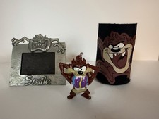Vintage 3-Pc Lot Taz Looney Tunes - 1996 Pewter Frame, NWT Koozie & Keychain  picture