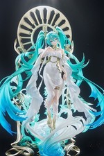 Original GSC 1/7 Hatsune Miku Figure - feat. Yoneyama Mai - 34cm Model Sealed picture