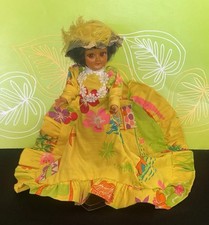 Vintage Hawaii Souvenir Doll Hawaiian HOLOKU dress W/Stand picture