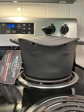 RARE HTF Smith & Clark 3 Qt Quart Cast Iron Dutch Oven Steam Eyes - BRAND NEW picture