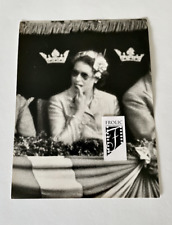 QUEEN ELIZABETH II 1961 Original Vintage Photo By George Varjas (Stamp) RARE++ picture