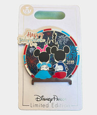 Disney Parks Limited Edition Independence Day 2019 Mickey & Minnie Pin Single picture
