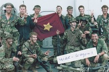 Vietnam War Photo -- Soldiers picture
