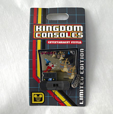 Disney Kingdom Consoles Fantasia Sorcerer Mickey Pin LE 4000 2019 on Card picture