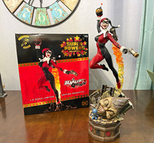 Tweeterhead Harley Quinn Super Powers Collection 1:6 Scale Maquette - Exclusive picture