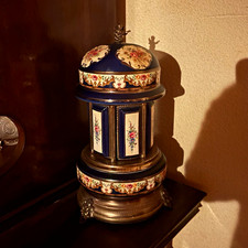 Italian Cigarette carousel Vintage Blue Gold White Floral / music/opens picture